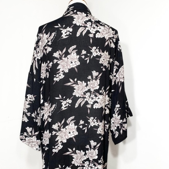 Spiritual Gangster Tropical Floral Print Black Tie Waist Kimono Wrap Cardigan - Picture 4 of 12